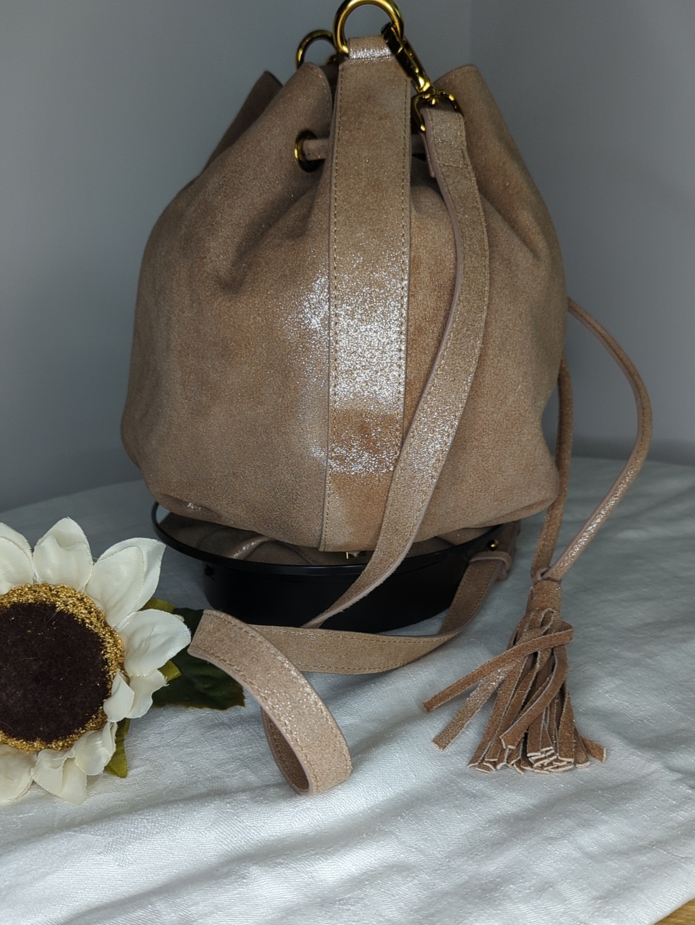 Sharif Shimmer Drawstring Crossbody Bag - Picture 3 of 8